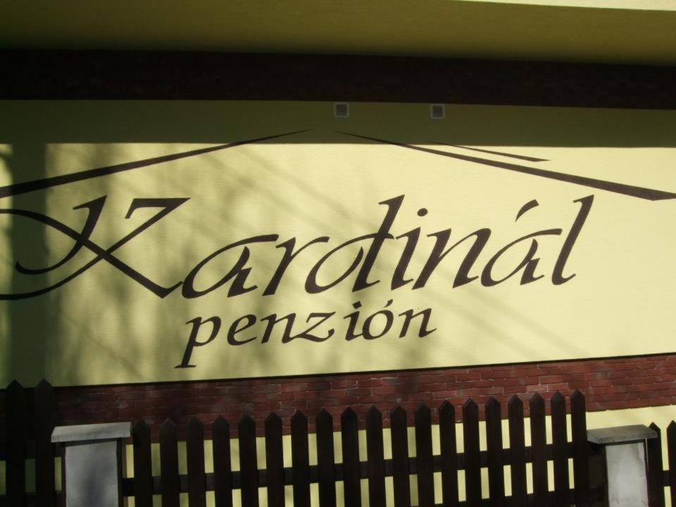 Penzión Kardinál Nagyugróc Kültér fotó